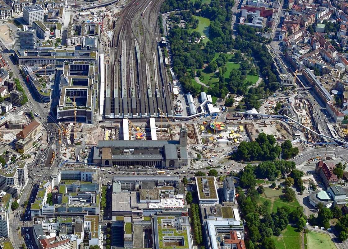 Assuring passenger safety during times of construction at Stuttgart 21 Central Station